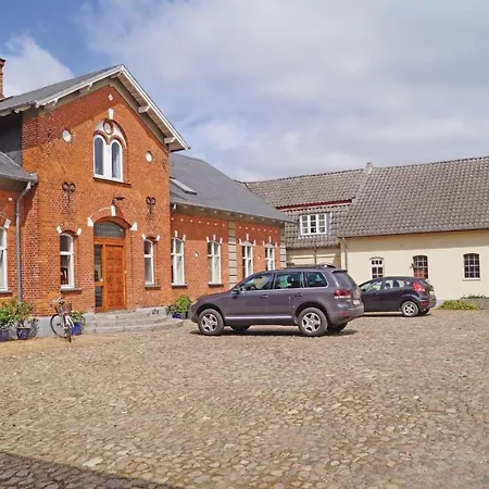 아파트 One-bedroom In *